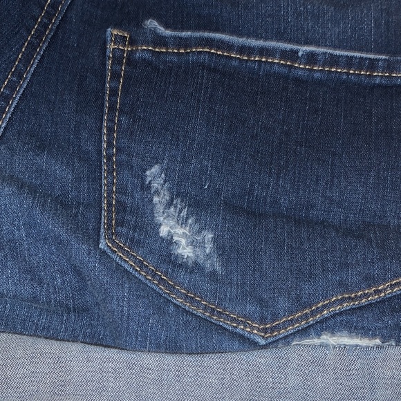 Juniors Mudd Stretch Distressed Jean Shorts - Picture 8 of 9